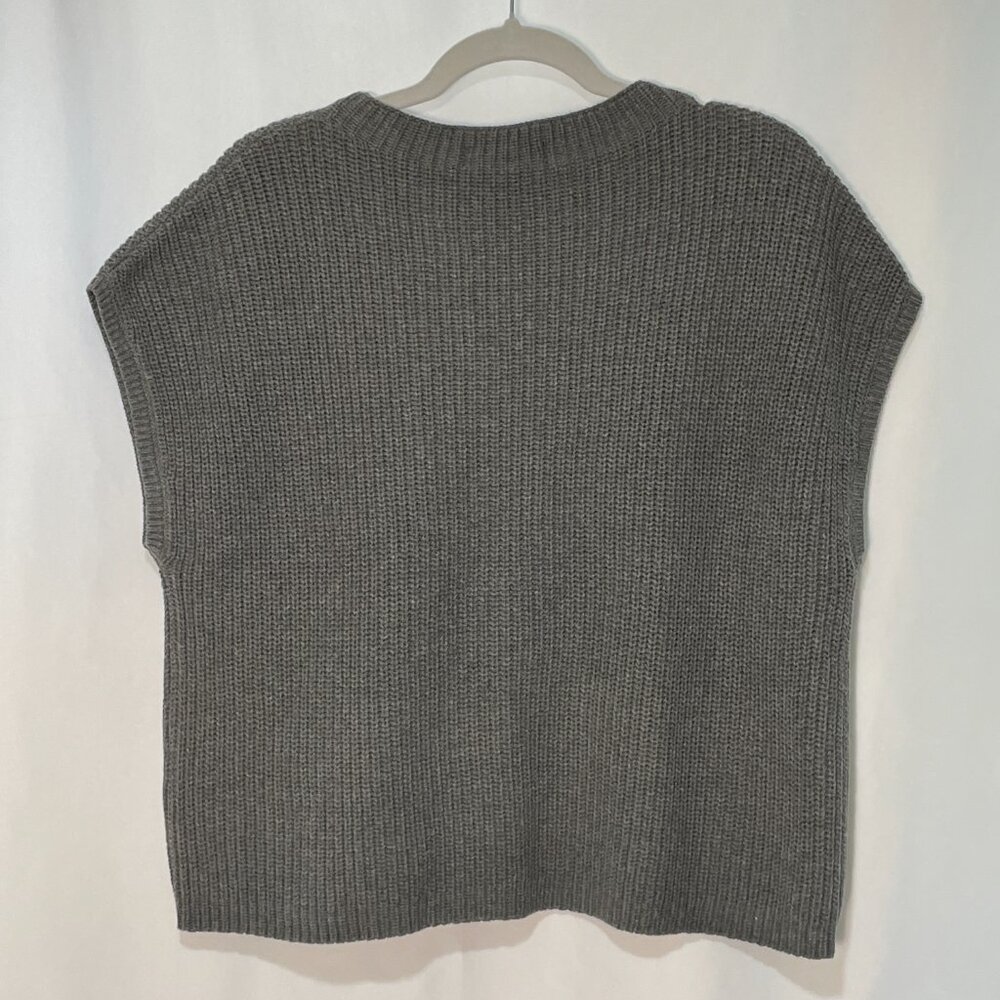 (NWT) LILLUSORY Cap Sleeveless Crop Sweater, Gray - XL - Picture 3 of 8